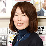 経営学部　中野 香織 准教授